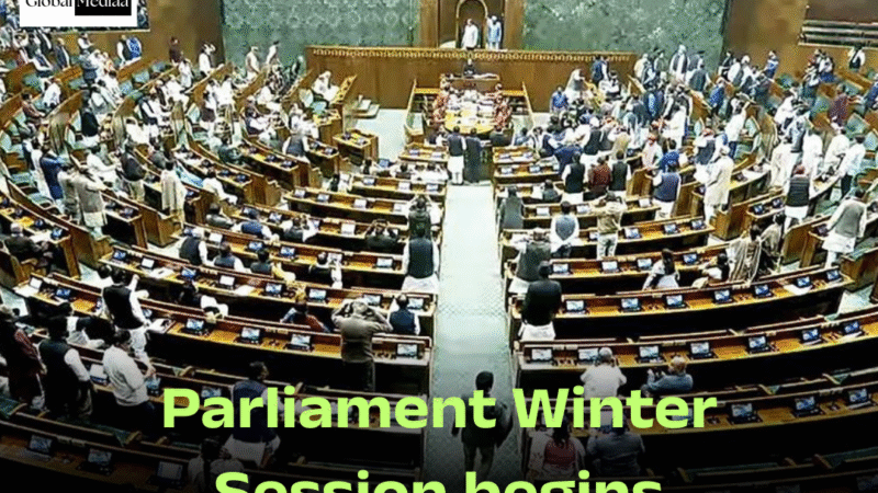 Parliament Winter Session begins; विपक्ष के हथियार में SIR, BLO की आत्महत्याएं